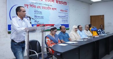 শহরে প্রাইমারী হেলথ কেয়ার অনেক দুর্বল: ডিআরিইউতে স্বাস্থ্য সচিব শহরে প্রাইমারী হেলথ কেয়ার অনেক দুর্বল: ডিআরিইউতে স্বাস্থ্য সচিব