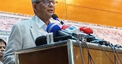 ছাত্র-জনতার গণঅভ্যুত্থানের পরে ‘রাজনীতিবিদরা ঐক্য হারিয়ে ফেলছেন: মির্জা ফখরুল ছাত্র-জনতার গণঅভ্যুত্থানের পরে ‘রাজনীতিবিদরা ঐক্য হারিয়ে ফেলছেন: মির্জা ফখরুল