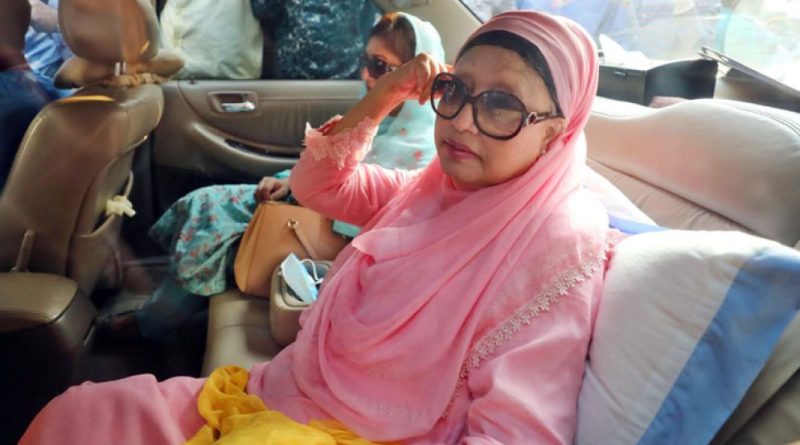 হাসপাতাল থেকে বাসায় ফিরেছেন খালেদা জিয়া