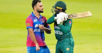 পাকিস্তানের হামলায় ৩ ক্রিকেটার নিহত, ত্রিদেশীয় সিরিজ খেলবে না আফগানরা পাকিস্তানের হামলায় ৩ ক্রিকেটার নিহত, ত্রিদেশীয় সিরিজ খেলবে না আফগানরা